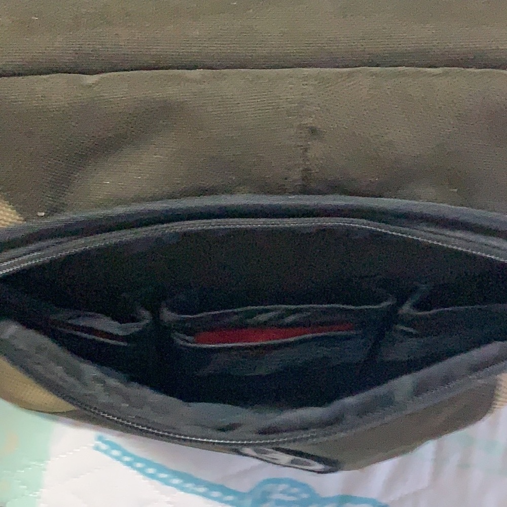 Tarmac camera case Like NEW Cond. - Picture 10 of 15